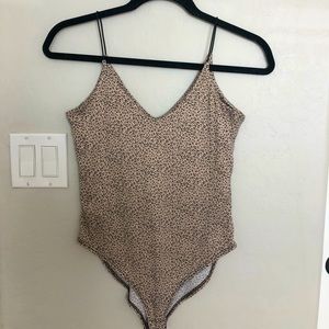 Gaze leopard body suit!